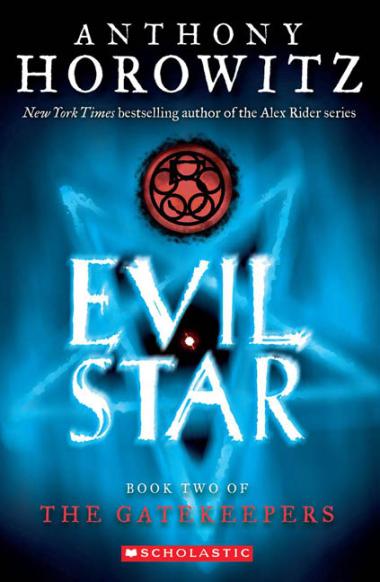 Photo of Evil Star (The Gatekeepers #2)